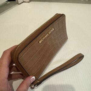 Michael Kors Brown Croc-Embossed Wristlet